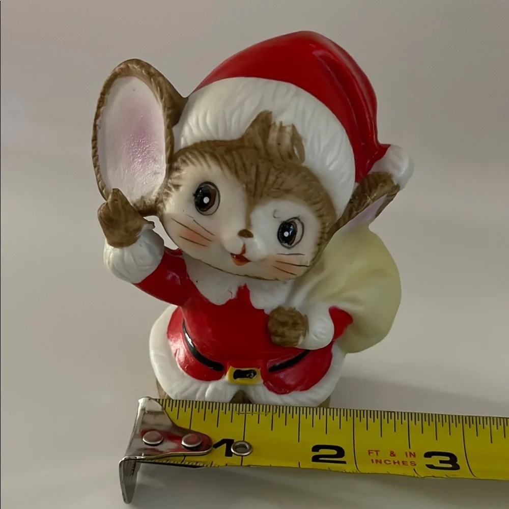 Homco, Porcelain Christmas Santa Claus Mouse Figurine Holding Bag of Toys #5405